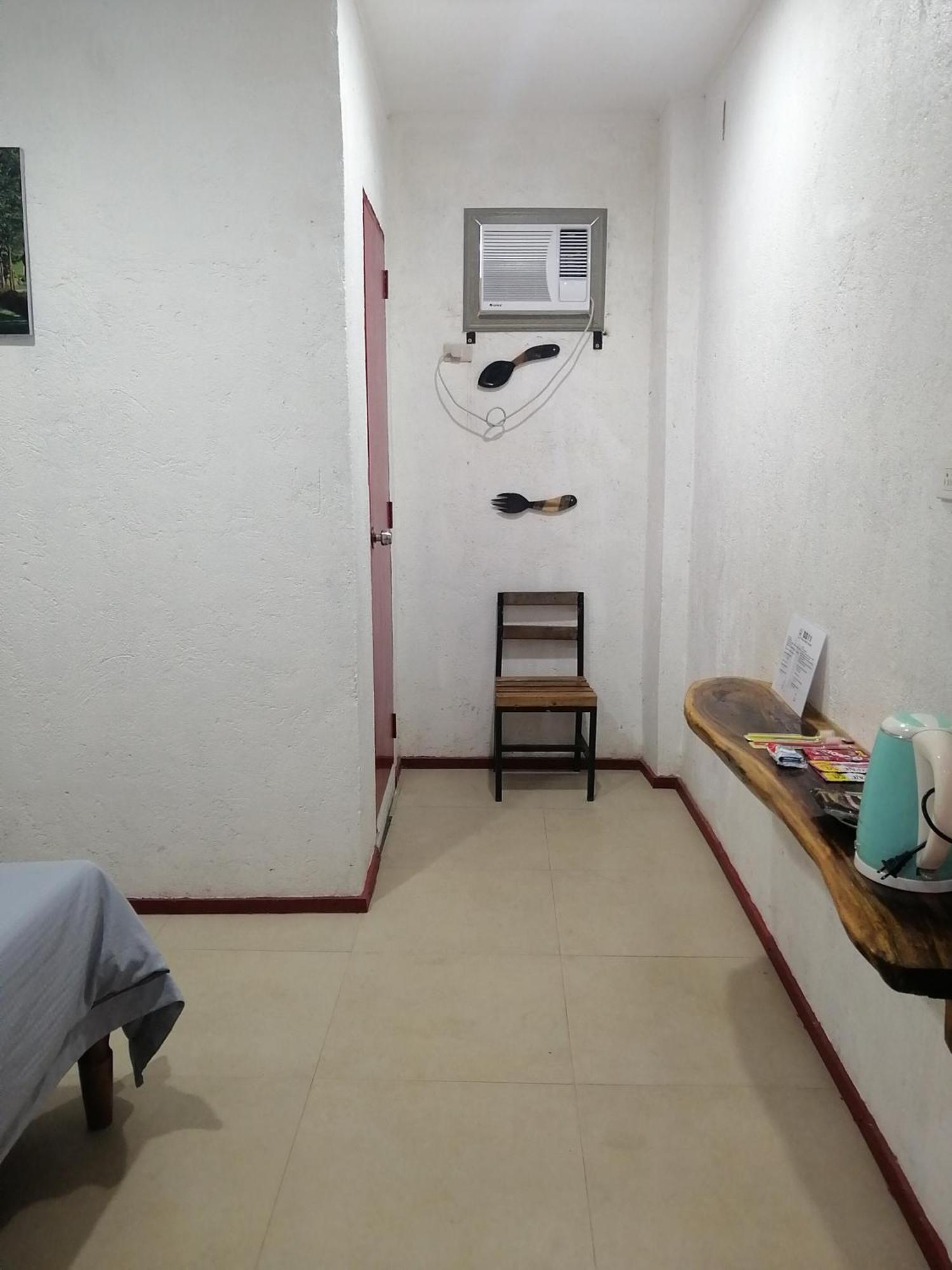 Panda Guest House كورون المظهر الخارجي الصورة